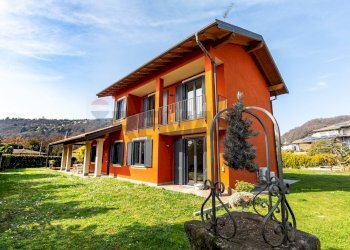 Casa all\'aperto - Villa Via Cadorna
 
7, Lesa - photo 1