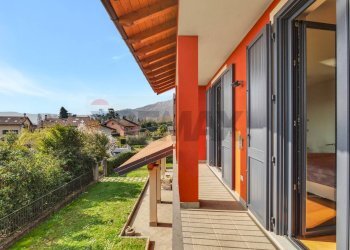 Balcone - Villa Via Cadorna
 
7, Lesa - photo 8