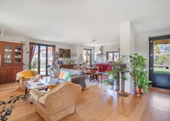 Sala da pranzo - Villa Via Cadorna
 
7, Lesa - photo 9