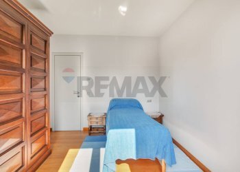 Camera / camera da letto - Villa Via Cadorna
 
7, Lesa - photo 18