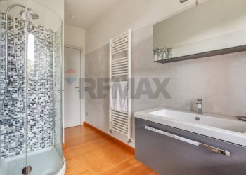 Bagno - Villa Via Cadorna
 
7, Lesa - photo 26