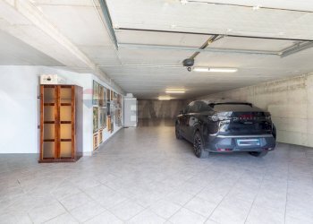 Parcheggio - Villa Via Cadorna
 
7, Lesa - photo 31