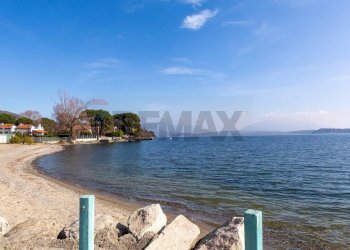 Vista dell\'acqua - Villa Via Cadorna
 
7, Lesa - photo 35