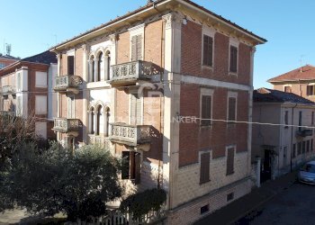 Foto 2 - Stable - Palace Corso Giacomo Matteotti
86, Valenza - photo 2