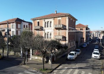 Foto 3 - Stable - Palace Corso Giacomo Matteotti
86, Valenza - photo 3