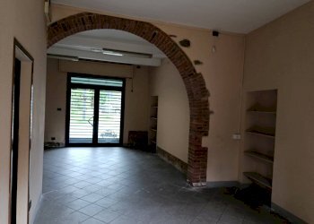 Foto 4 - Commercial Activity via della Repubblica
 
5, Altopascio - photo 4