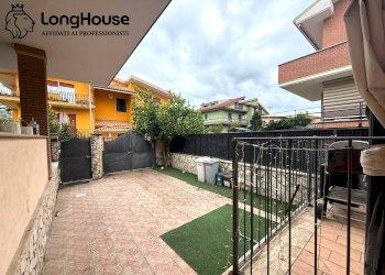 Foto 94 - Villa a Schiera via delle camelie
 
12, Guidonia Montecelio - foto 94