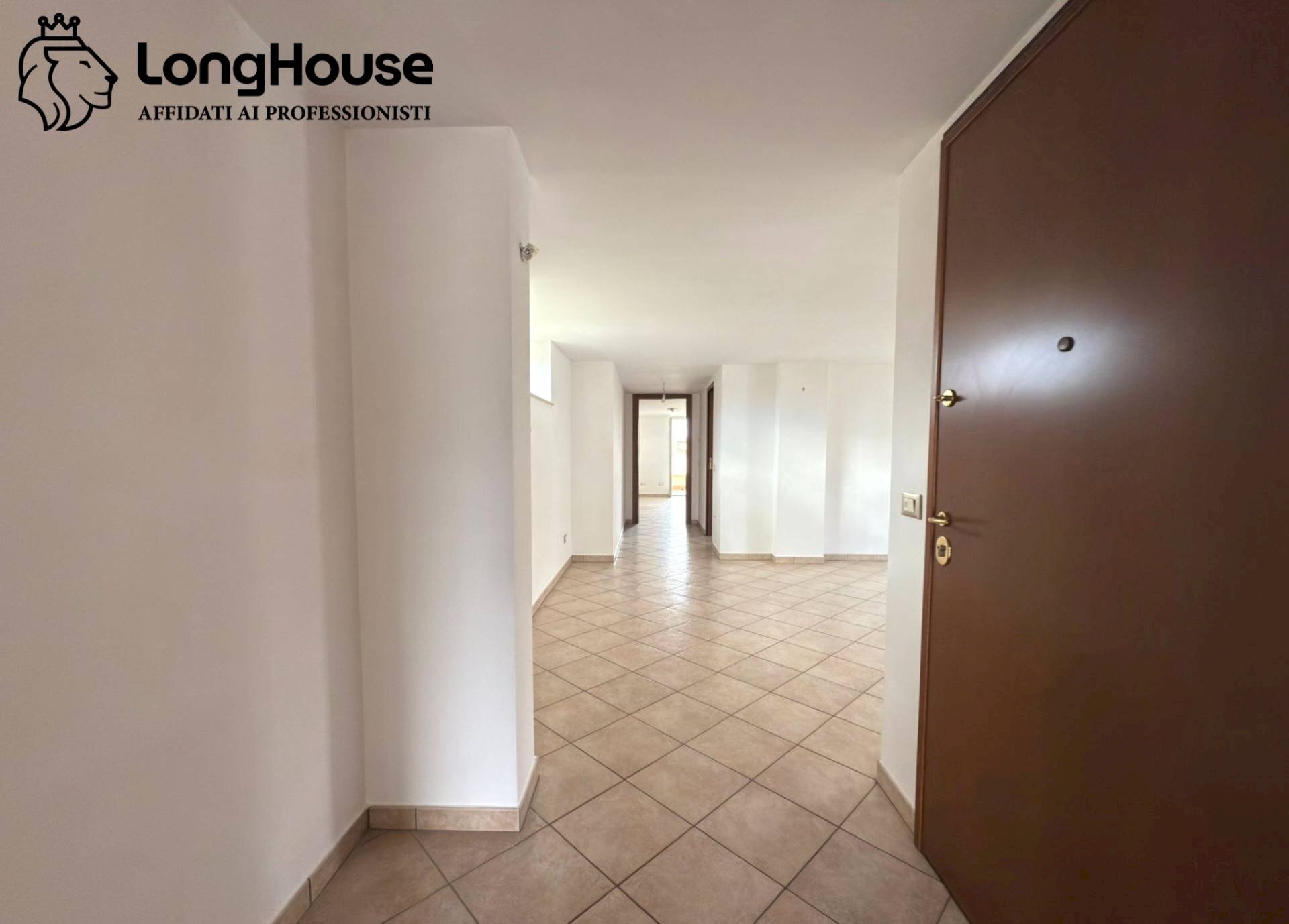 Foto 2 - Three-room apartment via fratelli bandiera
 
3b, Guidonia Montecelio - photo 2