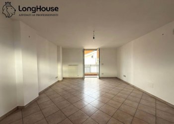 Foto 5 - Three-room apartment via fratelli bandiera
 
3b, Guidonia Montecelio - photo 5