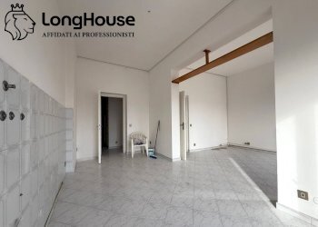 Foto 5 - Three-room apartment Via marcantonio d'aquino
 
12, Guidonia Montecelio - photo 5
