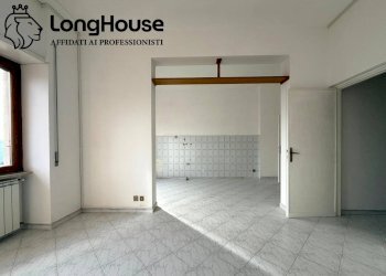 Foto 9 - Three-room apartment Via marcantonio d'aquino
 
12, Guidonia Montecelio - photo 9