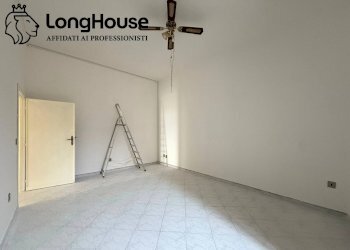 Foto 21 - Three-room apartment Via marcantonio d'aquino
 
12, Guidonia Montecelio - photo 21