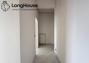 Foto 31 - Three-room apartment Via marcantonio d'aquino
 
12, Guidonia Montecelio - photo 31