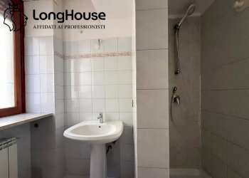 Foto 40 - Three-room apartment Via marcantonio d'aquino
 
12, Guidonia Montecelio - photo 40