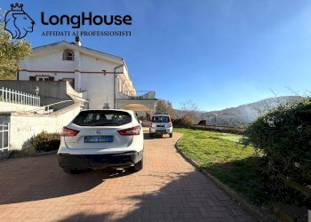 Foto 1 - Villa via della valle
 
6, San Gregorio da Sassola - photo 1