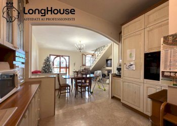 Foto 29 - Villa via della valle
 
6, San Gregorio da Sassola - photo 29