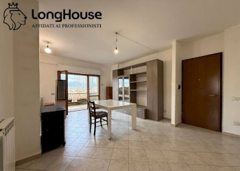 Foto 2 - Three-room apartment via delle ginestre
 
6, Guidonia Montecelio - photo 2