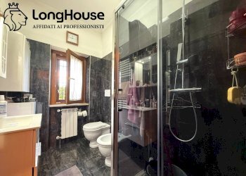 Foto 45 - Villa via mediana
 
42, Rocca Priora - foto 45