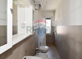 Bagno - Bilocale VIA BEATO ANGELICO
 
31, Milano - foto 14