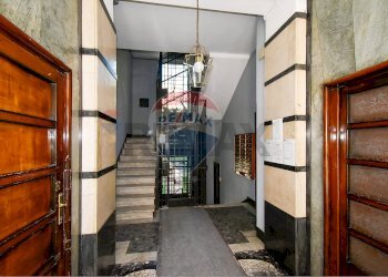 Ricezione / Lobby - Bilocale VIA BEATO ANGELICO
 
31, Milano - foto 20