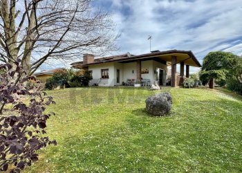 Casa all\'aperto - Villa strada dei tigli
 
33, Campoformido - photo 16