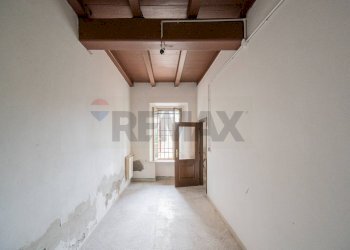 Stanza vuota - Semi-detached house Strada Mantova
 
64, Marmirolo - photo 16