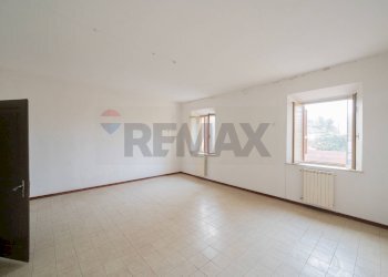 Stanza vuota - Semi-detached house Strada Mantova
 
64, Marmirolo - photo 29