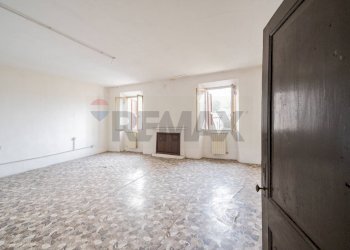 Stanza vuota - Semi-detached house Strada Mantova
 
64, Marmirolo - photo 32