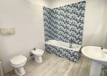 Bagno - Appartamento Via Walter Tobagi
 
10/A, Monreale - foto 30