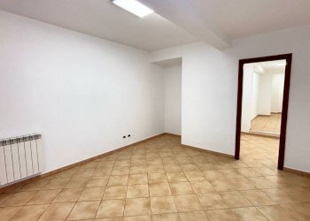 Stanza vuota - Appartamento Via Walter Tobagi
 
10/A, Monreale - foto 33