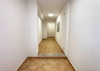 Hall / corridoio - Appartamento Via Walter Tobagi
 
10/A, Monreale - foto 38