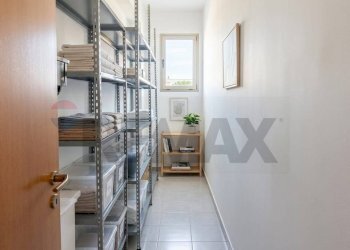 Dispensa di stoccaggio - Appartamento via antonello gagini
 
12, Trabia - foto 9