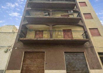 Edificio all\'aperto - Quadrilocale Via Cariddi
 
26, Erice - foto 2