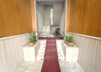 Ingresso edificio - Quadrilocale Via Cariddi
 
26, Erice - foto 3