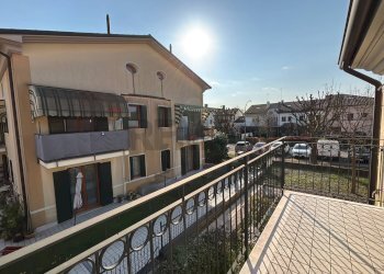 Balcone - Three-room apartment via S. Francesco
22D, Spresiano - photo 14