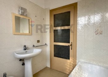 Bagno - Casa indipendente Via Alessandro Manzoni
 
26, Corte de' Frati - foto 9