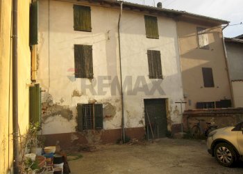 Casa all\'aperto - Casa semi indipendente via roma
 
185, Sissa Trecasali - foto 2