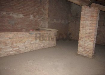 Parcheggio - Casa semi indipendente via roma
 
185, Sissa Trecasali - foto 6