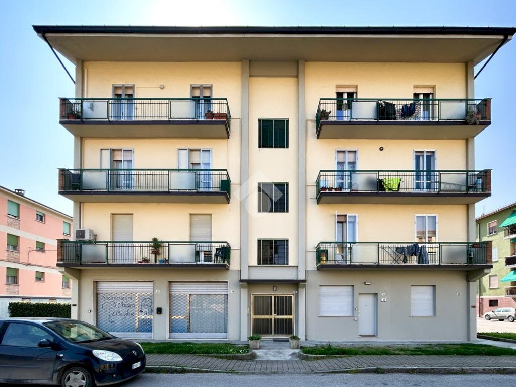 Three-room apartment Via marconi guglielmo, Molinella - photo 2