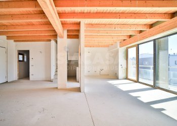 Foto 1 - Attic VIA LUIGI NONO
 
1, Cornate d'Adda - photo 1