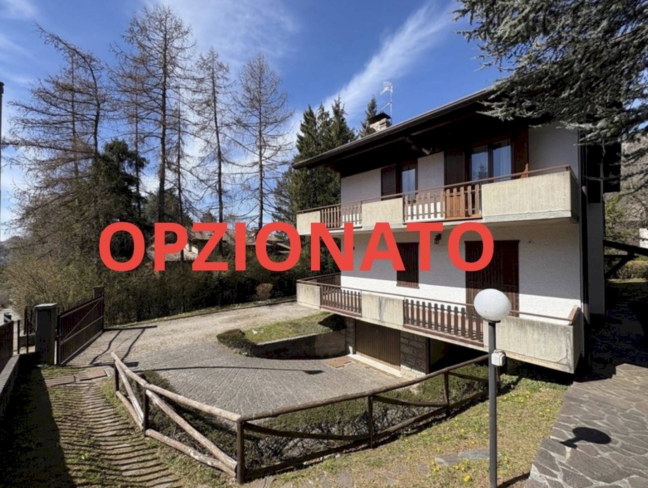 Foto 1 - Trilocale Via Costa Salaer
 
71, Castione della Presolana - foto 1