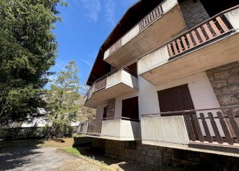 Foto 3 - Trilocale Via Costa Salaer
 
71, Castione della Presolana - foto 3