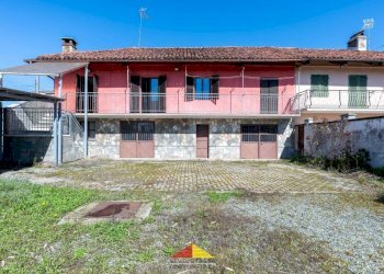 Facciata - Rustico strada Manta, 4, Lagnasco - foto 1