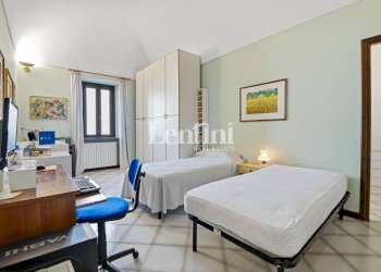 Camera da letto - Villa via Rocca, 31, Camino - foto 36