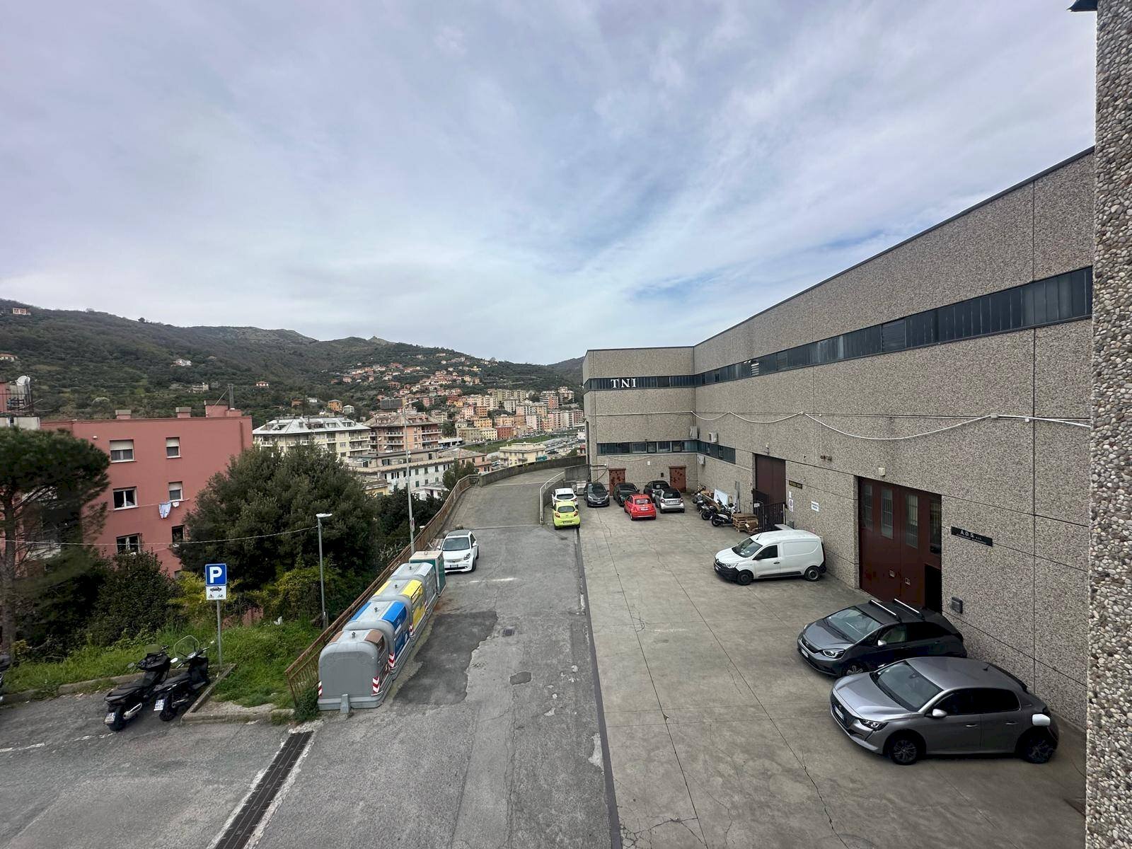 Foto 1 - Magazzino Passo Ponte Carrega
 
62, Genova - foto 1