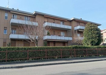 Facciata - Trilocale via Ferdinando Bernini, 4/1, Parma - foto 1