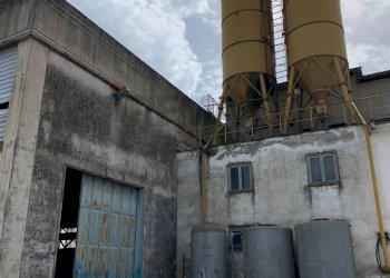 Edificio all\'aperto - Capannone via Torrione
SNC, Puglianello - foto 2