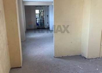 Stanza vuota - Capannone via Torrione
SNC, Puglianello - foto 25