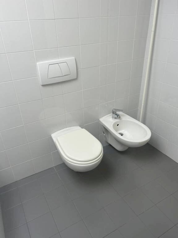 Bagno - Attico via Bernardino Luini, Varese - foto 2