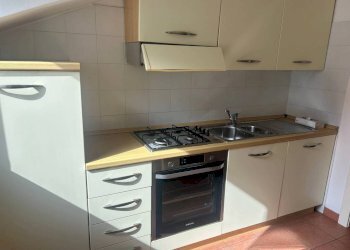 Cucina - Attico via Bernardino Luini, Varese - foto 6